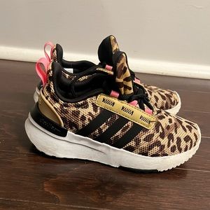 Little Girls SZ11 Adidas Racer TR21K